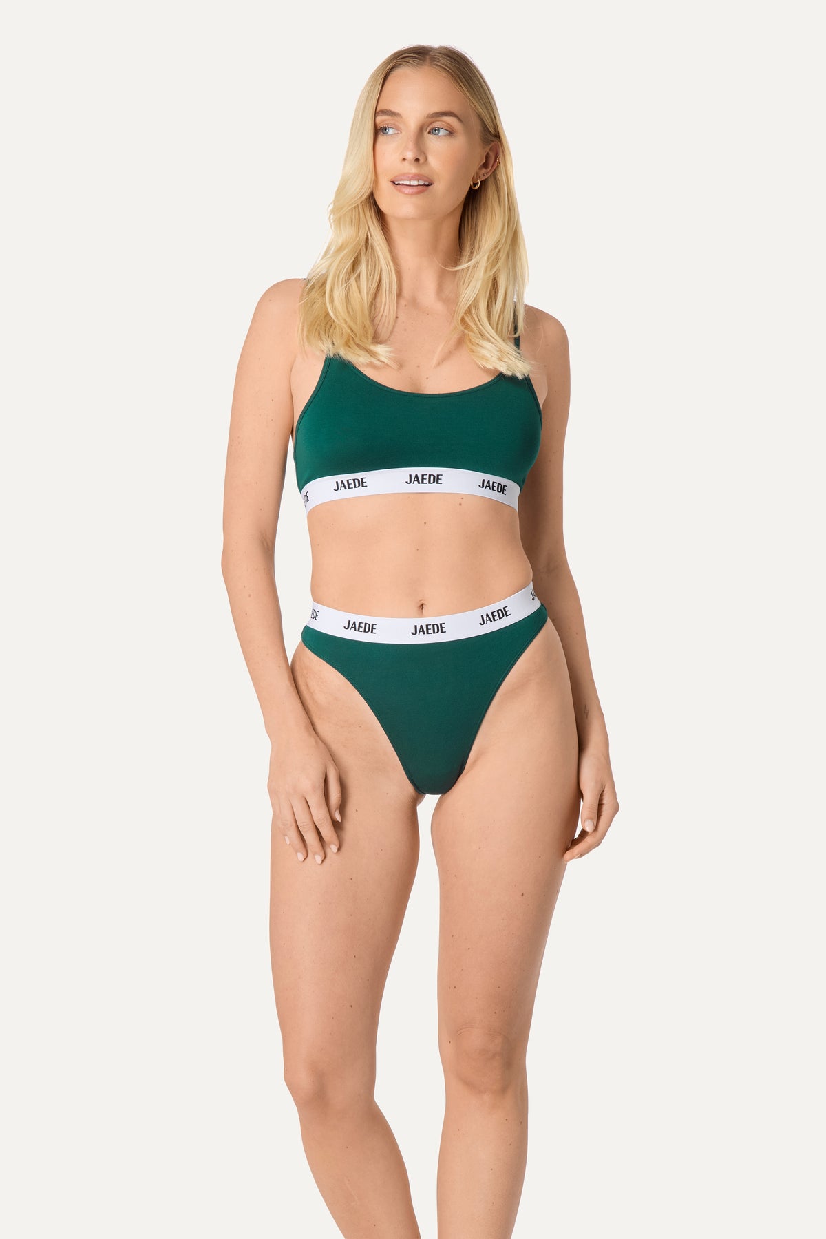 Foundation Cami Bralet